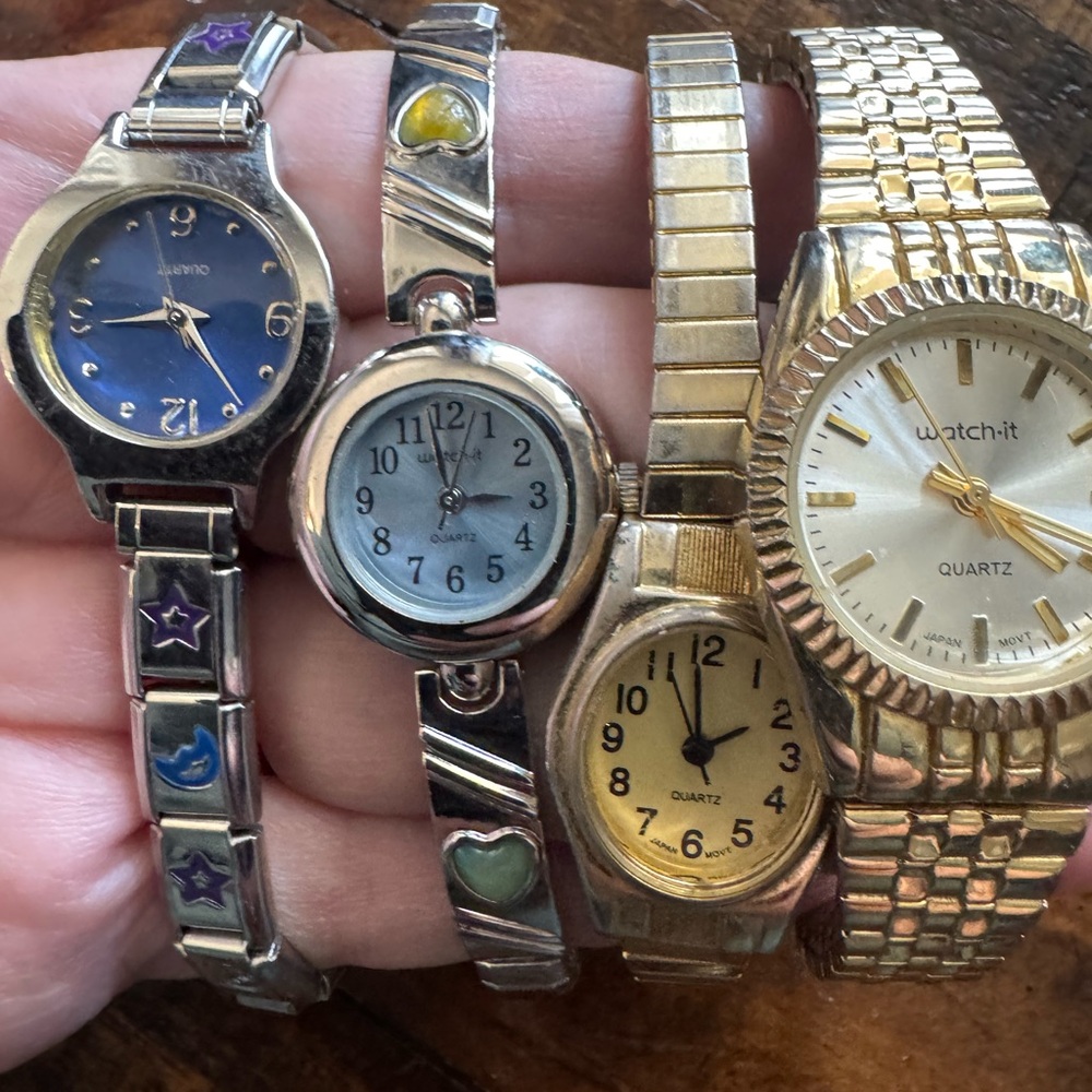 Vintage Quartz Gold and Silver Watches Set of 4